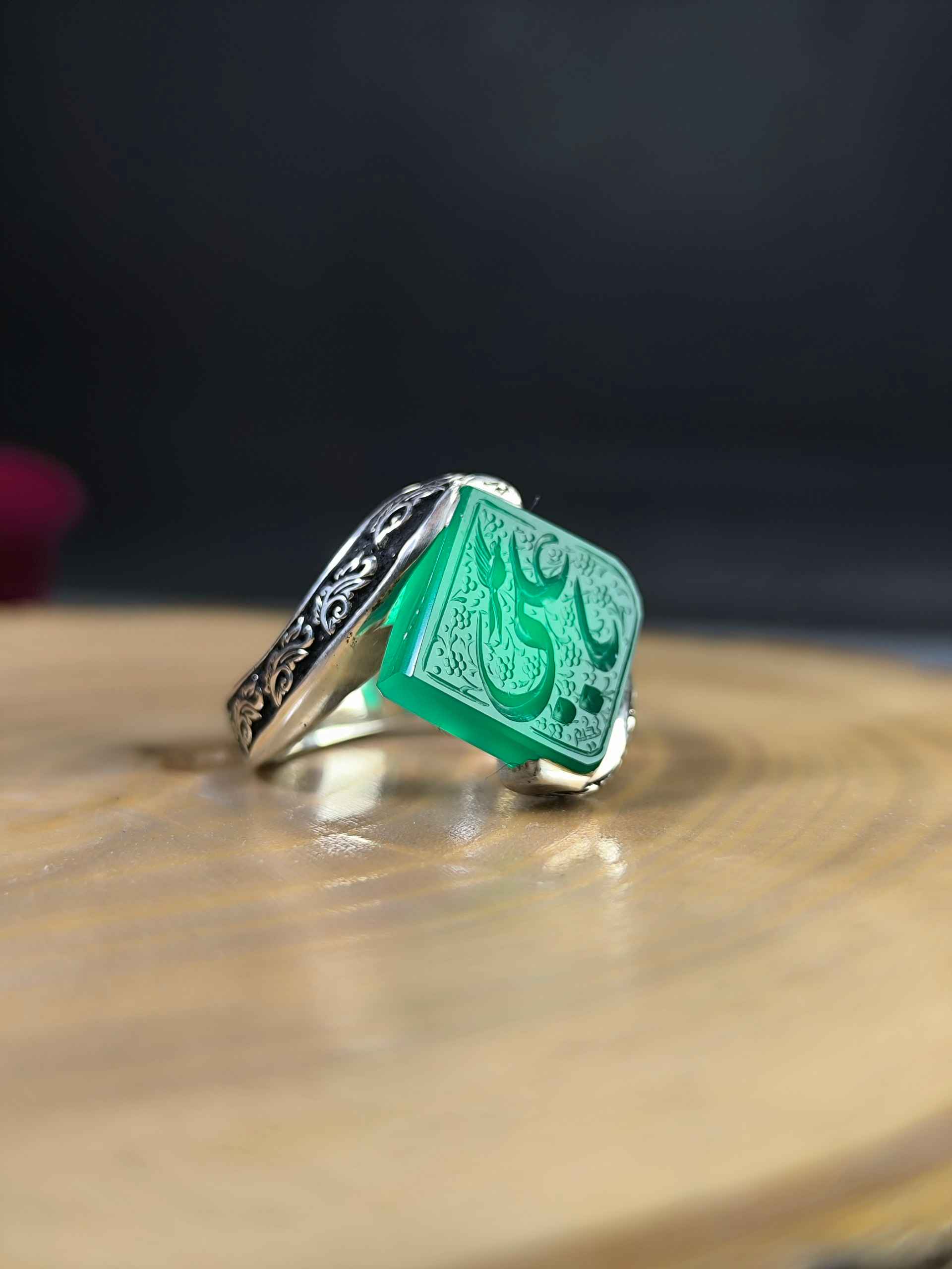 Green agate spiral dot ring, Naqsh-e Ya Ali A.